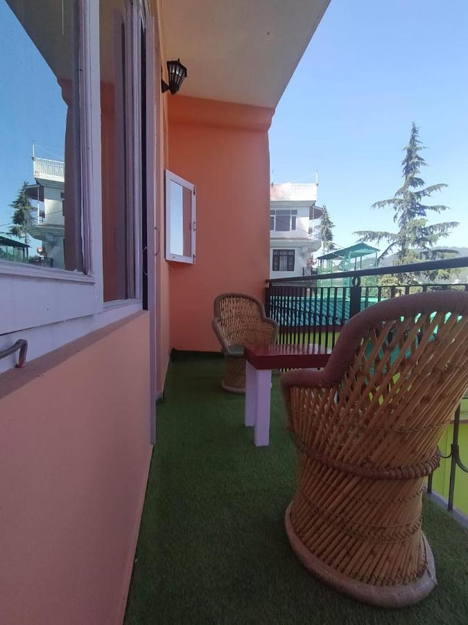 Deluxe Homestay Apartments With Kitchen In Shimla Ngoại thất bức ảnh