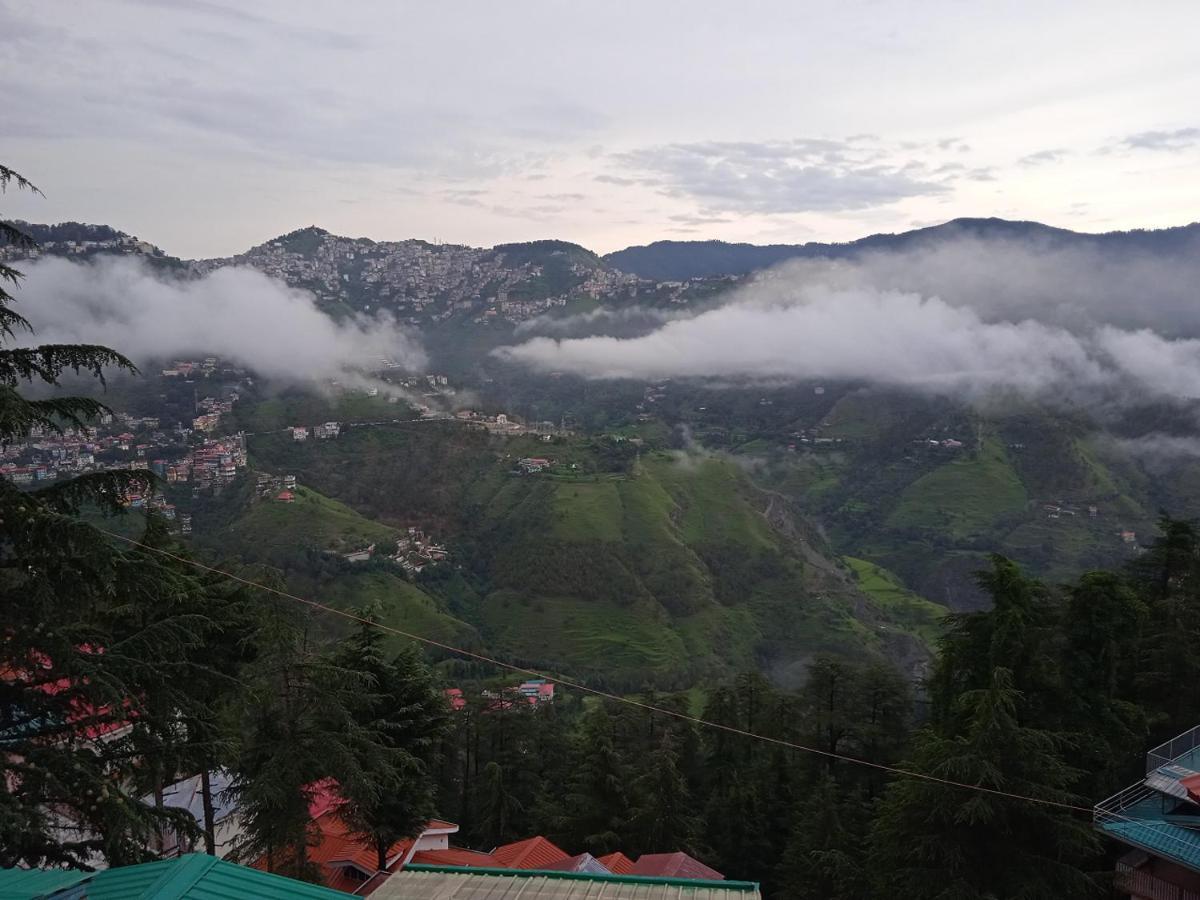 Deluxe Homestay Apartments With Kitchen In Shimla Ngoại thất bức ảnh